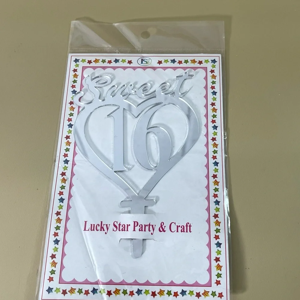NWT Sweet 16 Cursive Acrylic Mirrored Cake Topper